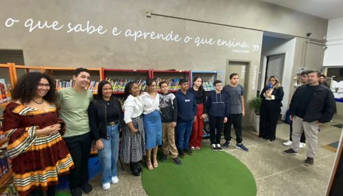 Com emoção, exposição fotográfica: “Planeta Brasil dos Trilhos para Cá ” contagia público de Adamantina e familiares de alunos.