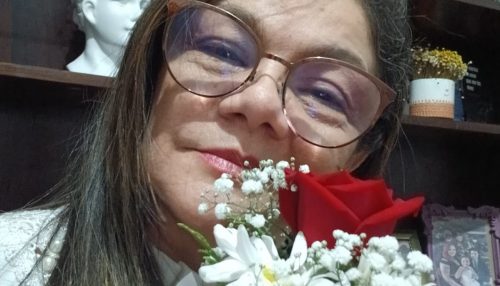 O SEGREDO DE HELENA - CONTO