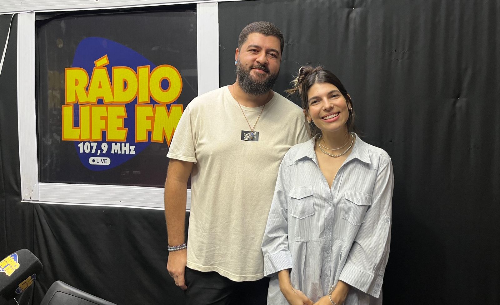 Espetáculo “Jubileia - A Comédia dos Tempos” marcará noite com risos em Adamantina