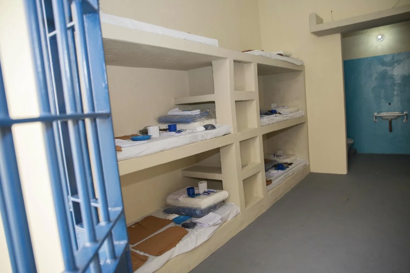 Preso é morto por dois companheiros de cela em Pacaembu