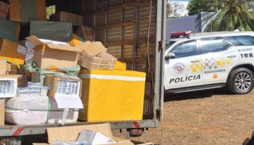 Morador de Adamantina é preso com caminhão carregado de produtos contrabandeados na SP-425