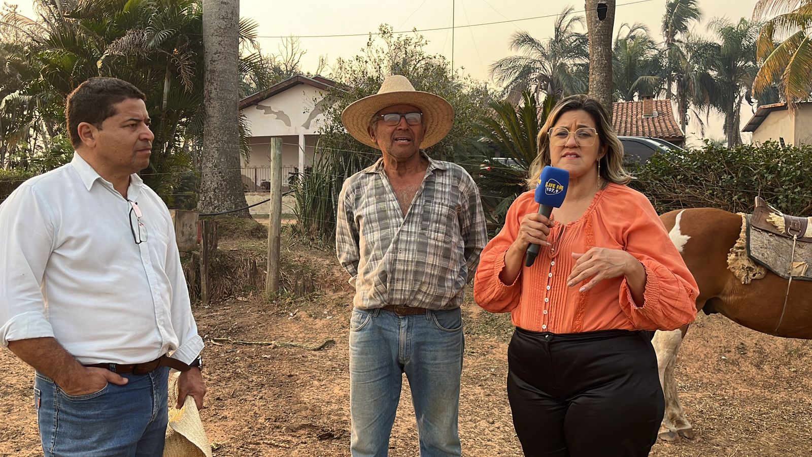 Incêndios atingem várias áreas rurais do estado de SP. Tarcísio, governador, vem a Lucélia
