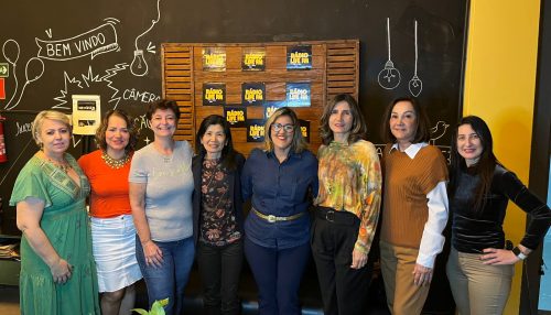 Agora é que São Elas: Esposas de Candidatos a Prefeito em Destaque, com Adelisa Tiveron