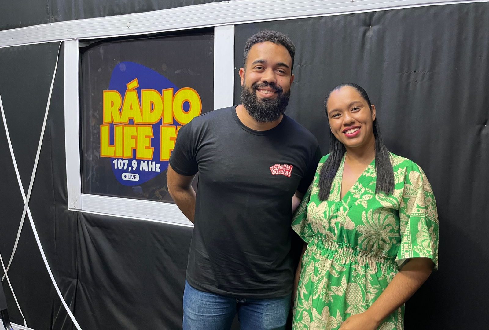 Mercadão dos Óculos de Adamantina: Mais do que Visão, Cuidado e Conforto