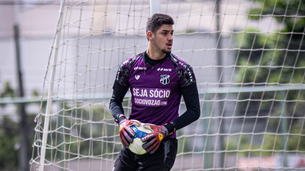 Goleiro adamantinense César Augusto é vendido pelo Ceará ao Nacional de Portugal