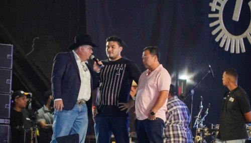 Você na Life, a rádio mais conectada em você. Confira o sucesso da terceira noite do evento