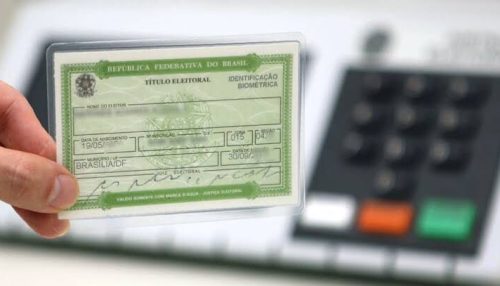 Mais de 480 mil jovens emitiram título de eleitor nos primeiros meses de 2024, destaca TSE