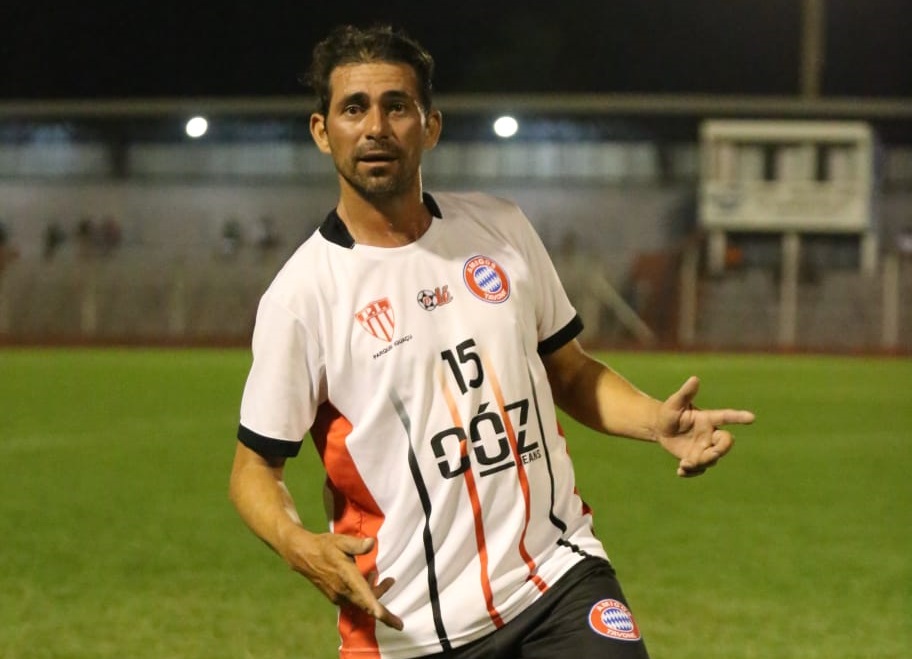 Atacante Dê, é herói da Classificação do Parque Iguaçu para a “Final do Amador de Adamantina”