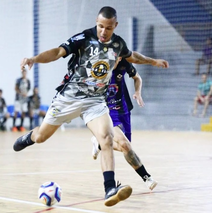 Wallace se destaca na vitória do Galáticos no Futsal “Pratas da Casa” de Lucélia