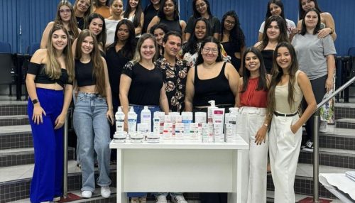 Estética e Cosmética da FAI recebe doação de produtos cosméticos