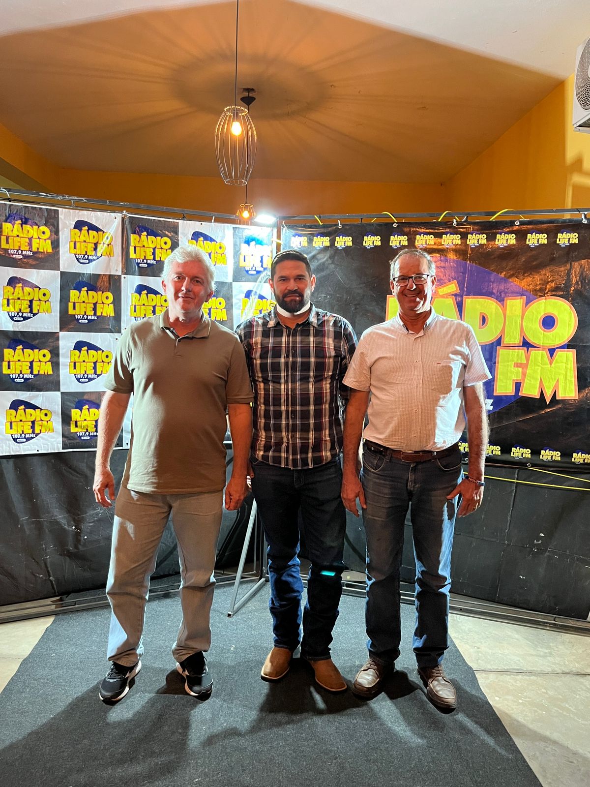 Prefeito Eleito José Carlos Tiveron Fala Sobre a Trajetória da Família no Agronegócio