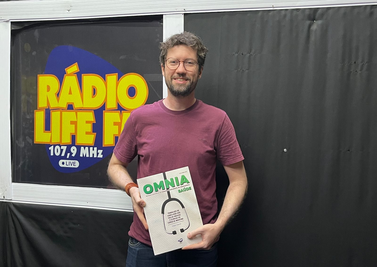 Centro Universitário de Adamantina relança Revista OMNIA com quatro subdivisões!