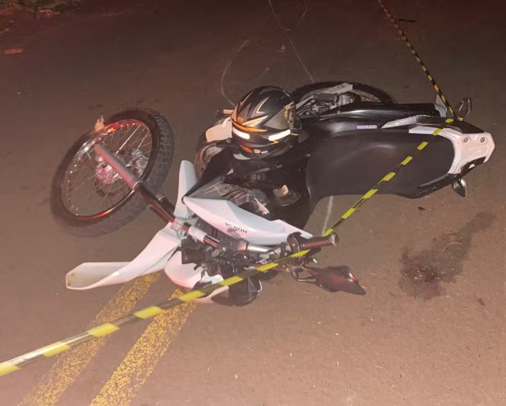 Motociclista perde controle da direção e morre após cair em estrada vicinal