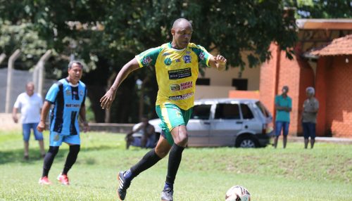 Com 4 gols marcado, Zé Roberto garante classificação do Córrego Rico na Copa Judá Vovozão 50 anos de Lucélia