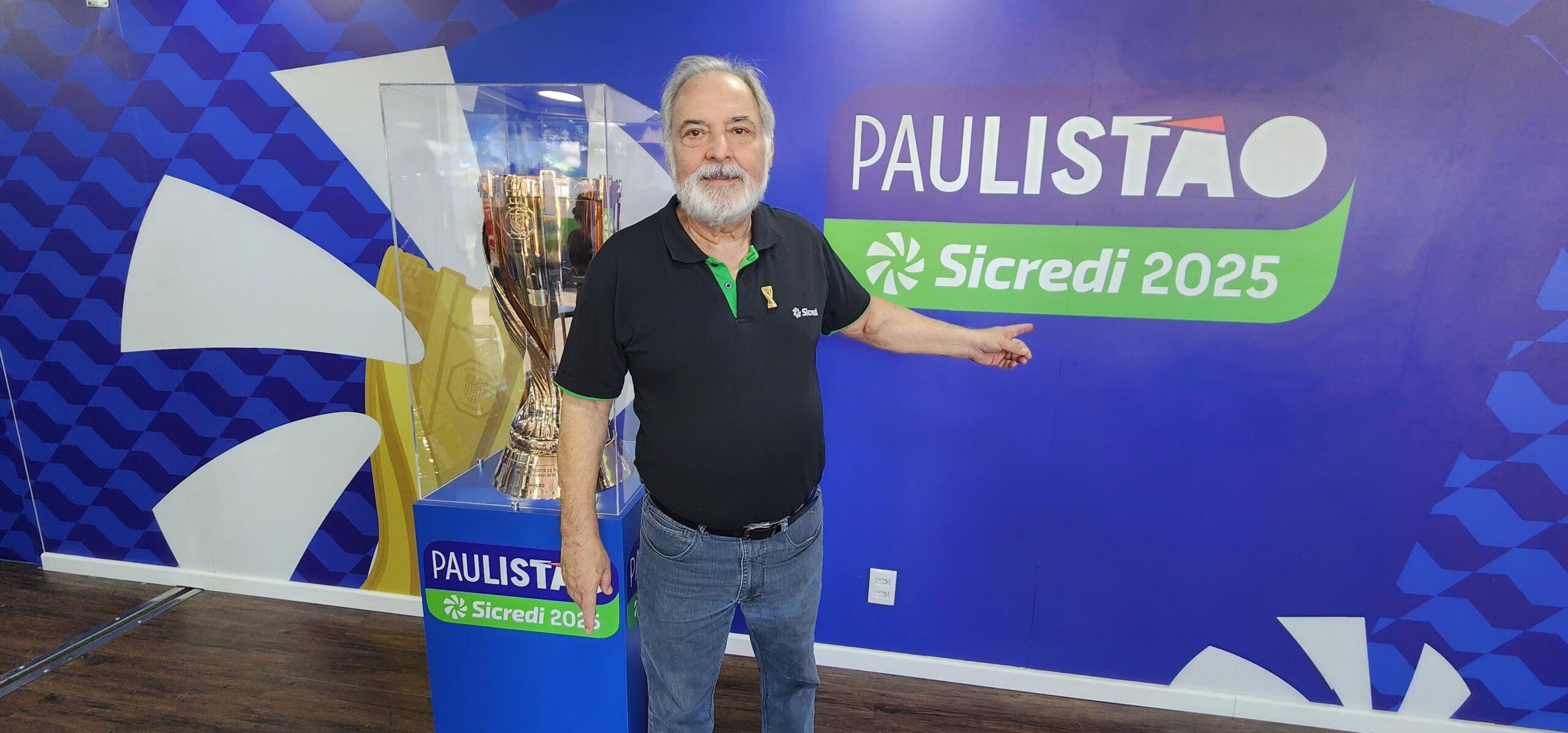 Paulistão Sicredi Itinerante leva troféu a Bauru e  anima torcedores