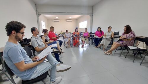 Secretaria de Assistência Social promove roda de conversa sobre Escuta Especializada com demais secretarias do município