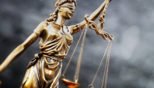 MPSP obtém condenação de casal por estupros contra filha da mulher, crimes ocorreram em Inúbia Paulista