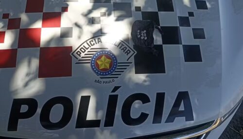 Homem é preso por roubo após invadir residência, usar faca para ameaçar vítima e subtrair utensílios domésticos em Osvaldo Cruz