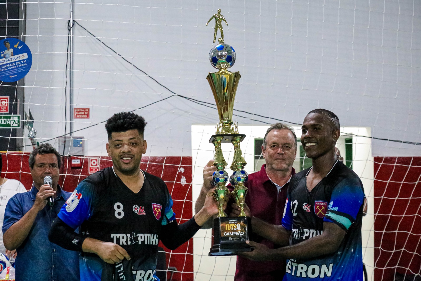 Final do Campeonato de Férias de Futsal de Flórida Paulista: Uma Noite de Emoção e Rivalidade