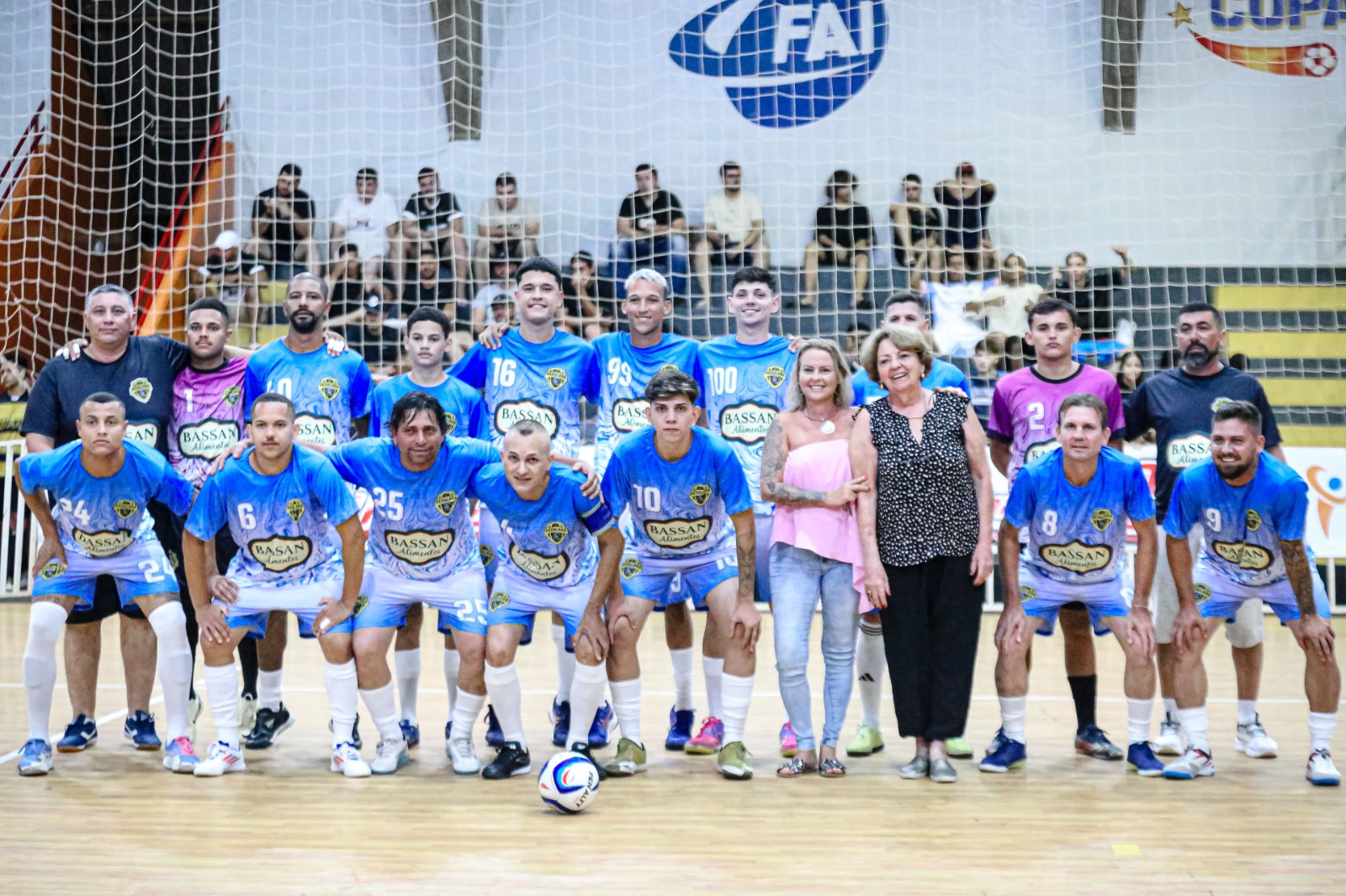 Pedalada Futsal brilha em noite de grande jogo no Ginásio de Esportes