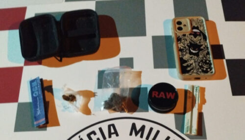 Dois são autuados por tráfico de drogas para uso compartilhado, no Parque dos Pioneiros