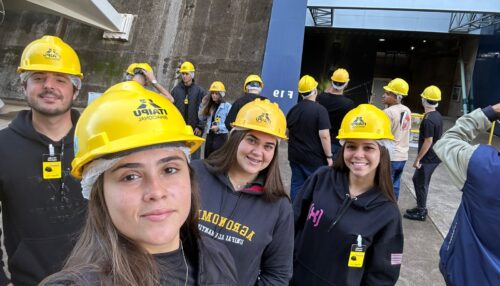 Engenharia Civil e Agronomia da FAI realizam visita técnica na Usina de Itaipu
