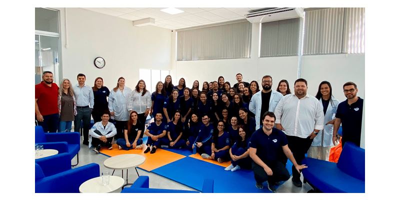 Fisioterapia da FAI recebe presidente do CREFITO-3 para roda de conversa