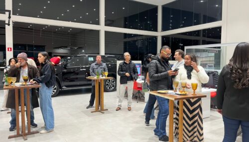 Noite de oportunidades: KAMPAI Toyota transforma visitas em grandes conquistas