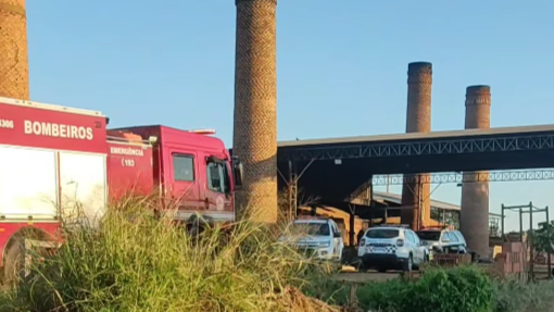 Trabalhador de cerâmica cai em máquina e tem corpo dilacerado pelo equipamento em Panorama