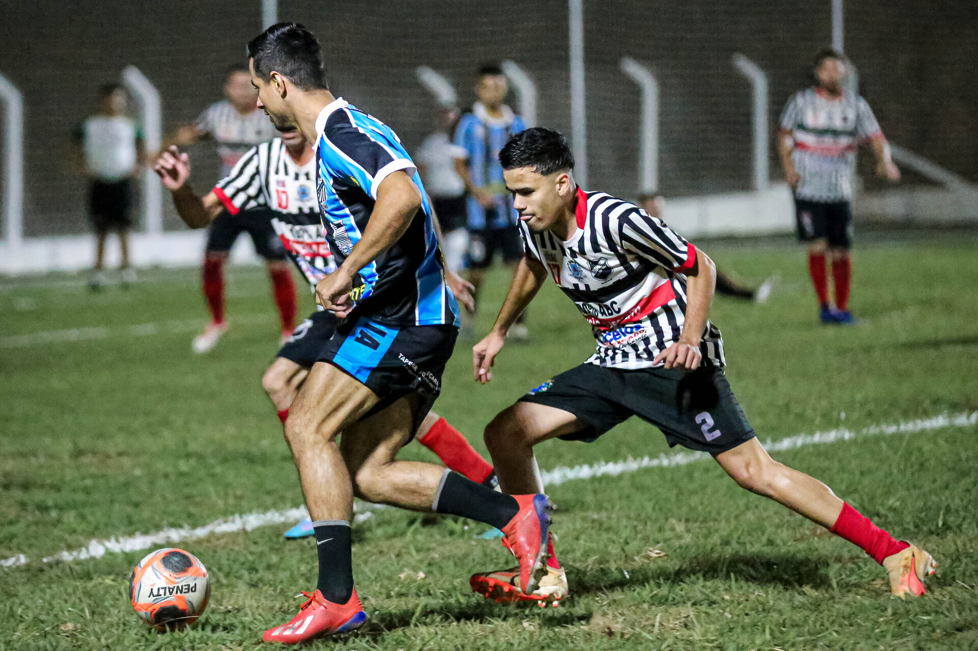 Reinauguração do Estádio de Lucélia tem clássico local e gol histórico de adamantinense