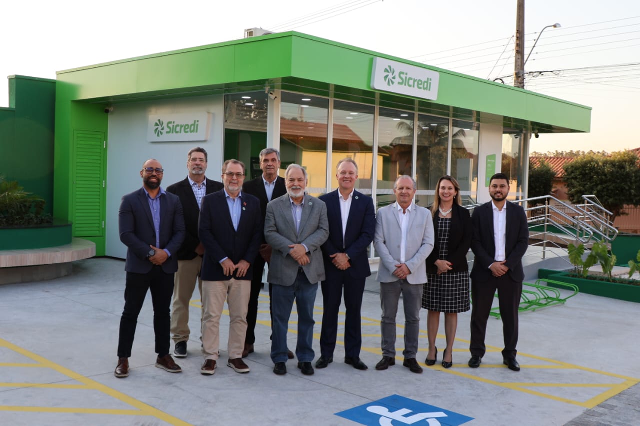 Sicredi Centro Oeste Paulista reinaugura agência em Inúbia Paulista/SP e inaugura Quiosque de autoatendimento