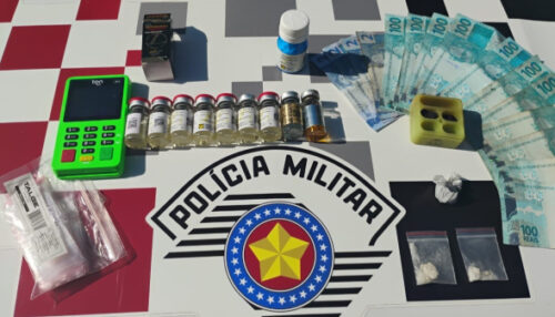 Homem é preso pela PM em Adamantina com drogas, dinheiro e anabolizantes de uso proibido