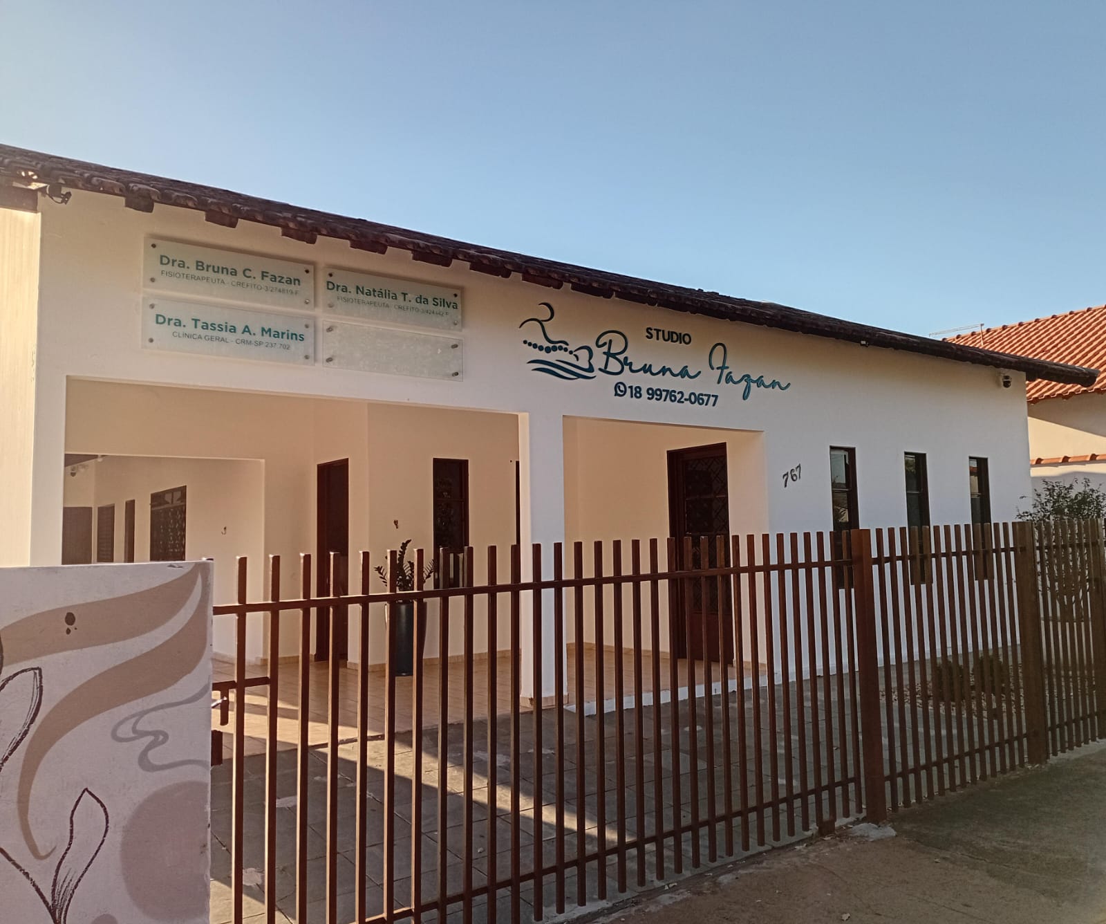 Bruna Fazan celebra a reinauguração do Studio com atendimento personalizado e foco na saúde e beleza