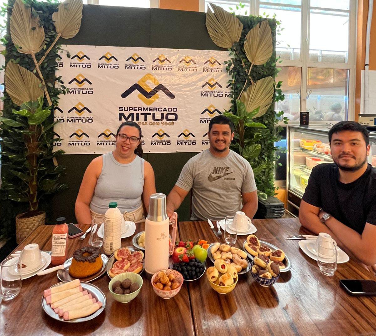 Supermercado Mituo celebra seus clientes com café da manhã especial e campanha “Você é Master no Mituo!”