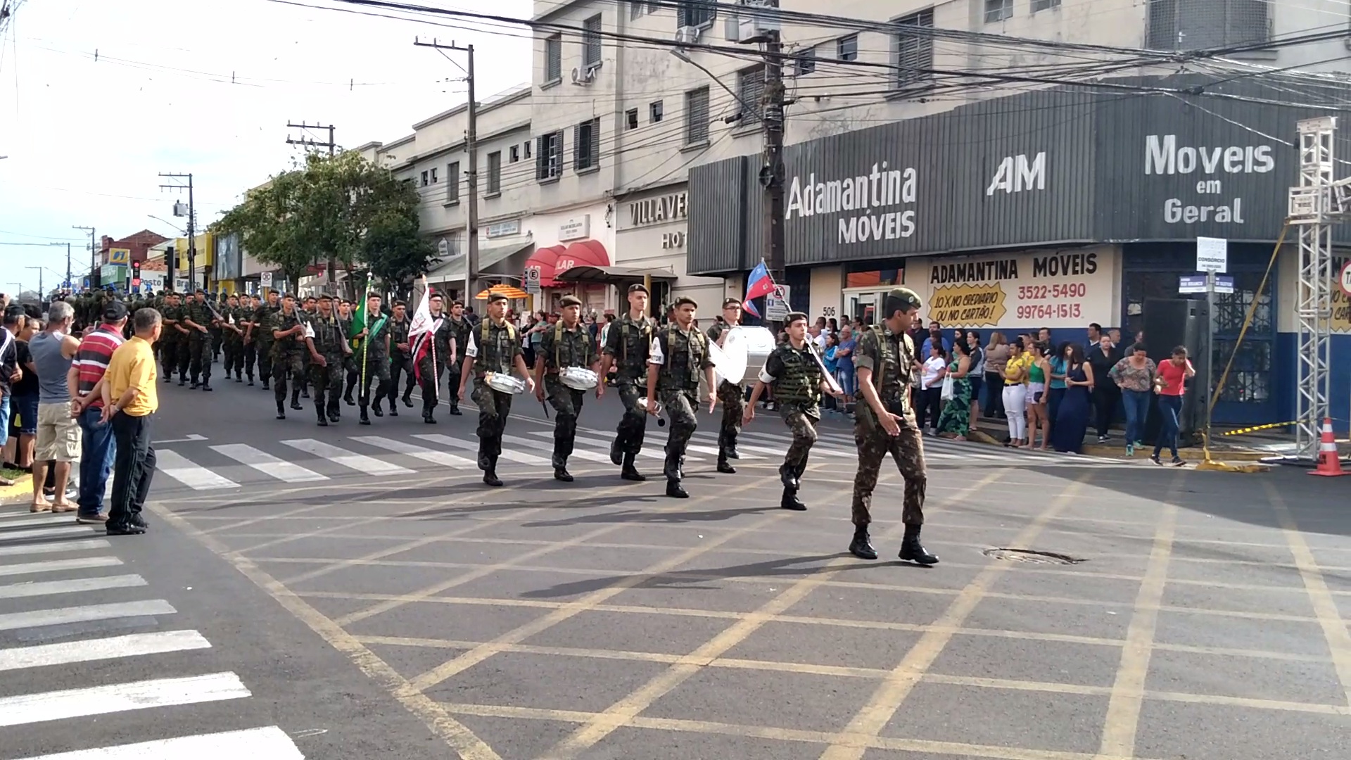 Desfile cívico-militar acontece neste domingo (7) em Adamantina