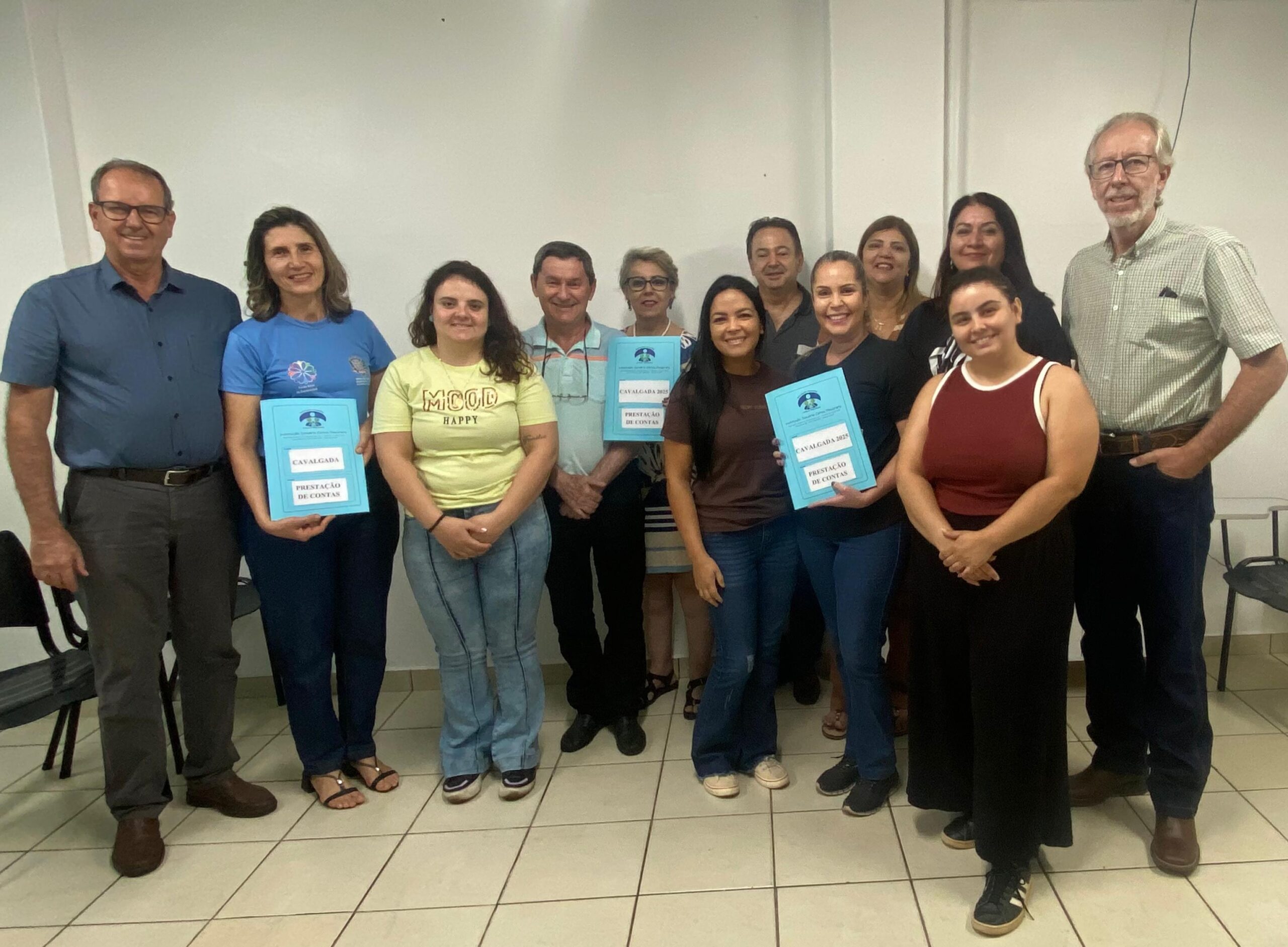 Casa do Garoto, Fundo Social de Solidariedade e Lar dos Velhos recebem mais de 6 mil reais provenientes da Cavalgada do Bem