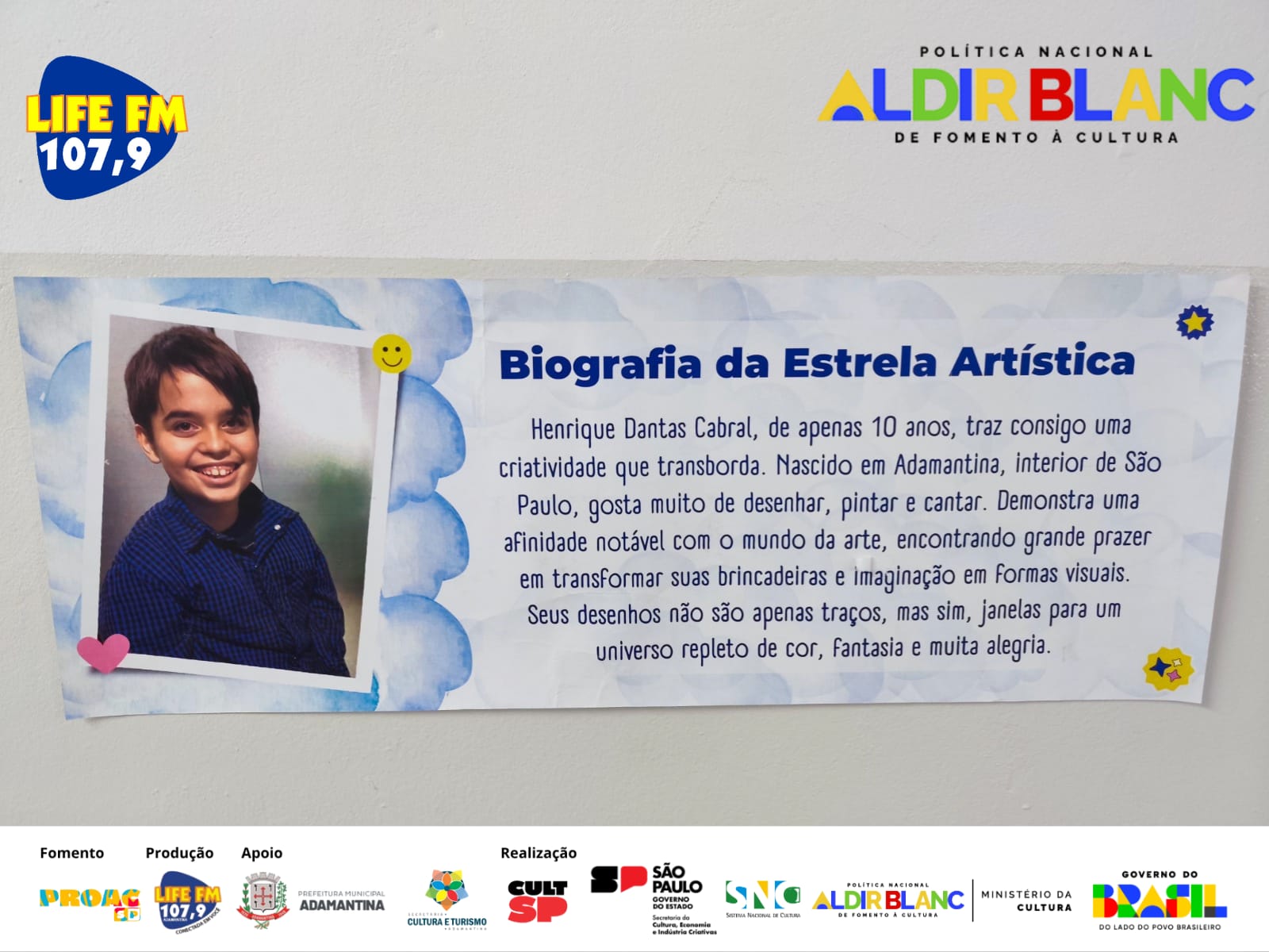 Fotos Exposição de Quadros e Apresentação Projeto TeArte no Dia 21 de Outubro