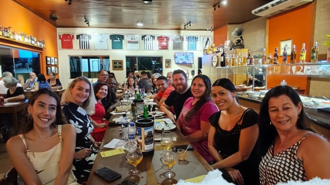 Galeria de fotos do jantar especial promovido pela APAMPESP e CPP em Adamantina