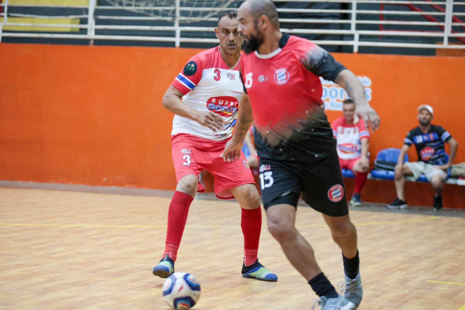 Com quatro gols marcados, Mir brilha na terceira vitória do Parque Iguaçu na 1ª Copa Selar Master de Futsal