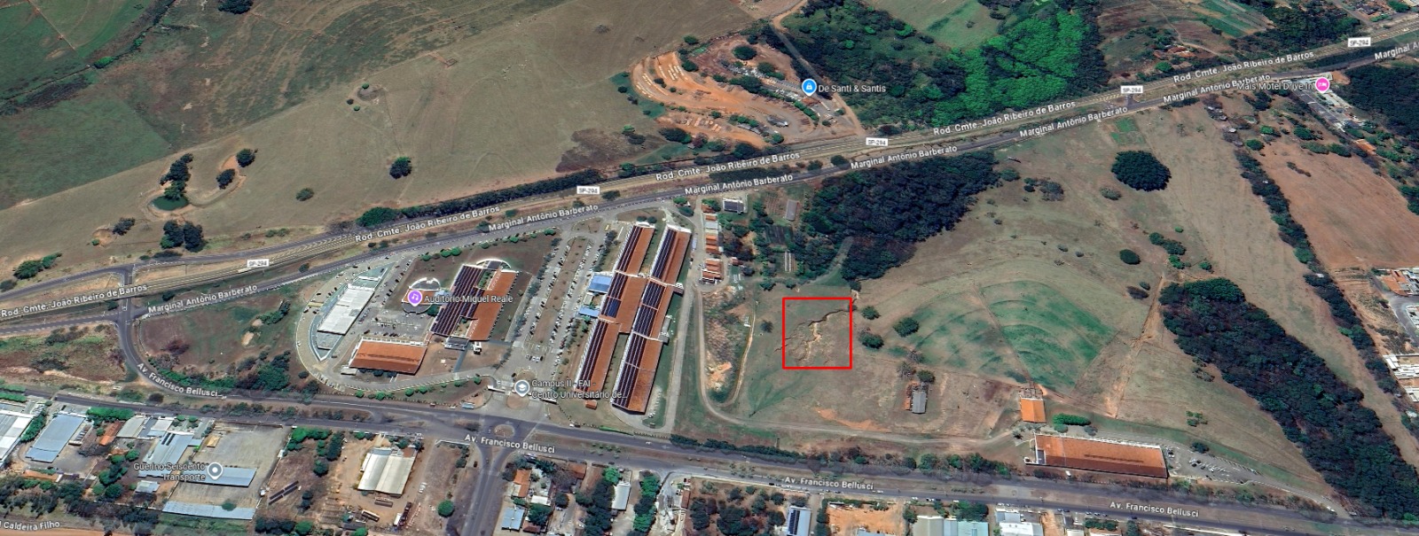 Alunos de Engenharia Civil desenvolvem ações para conter erosão no Campus II da FAI