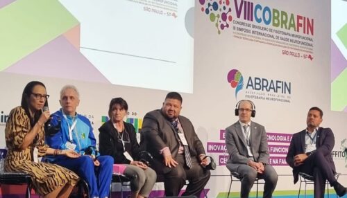 Docente da FAI apresenta o Projeto “VertiGO!” no Congresso Brasileiro de Fisioterapia Neurofuncional