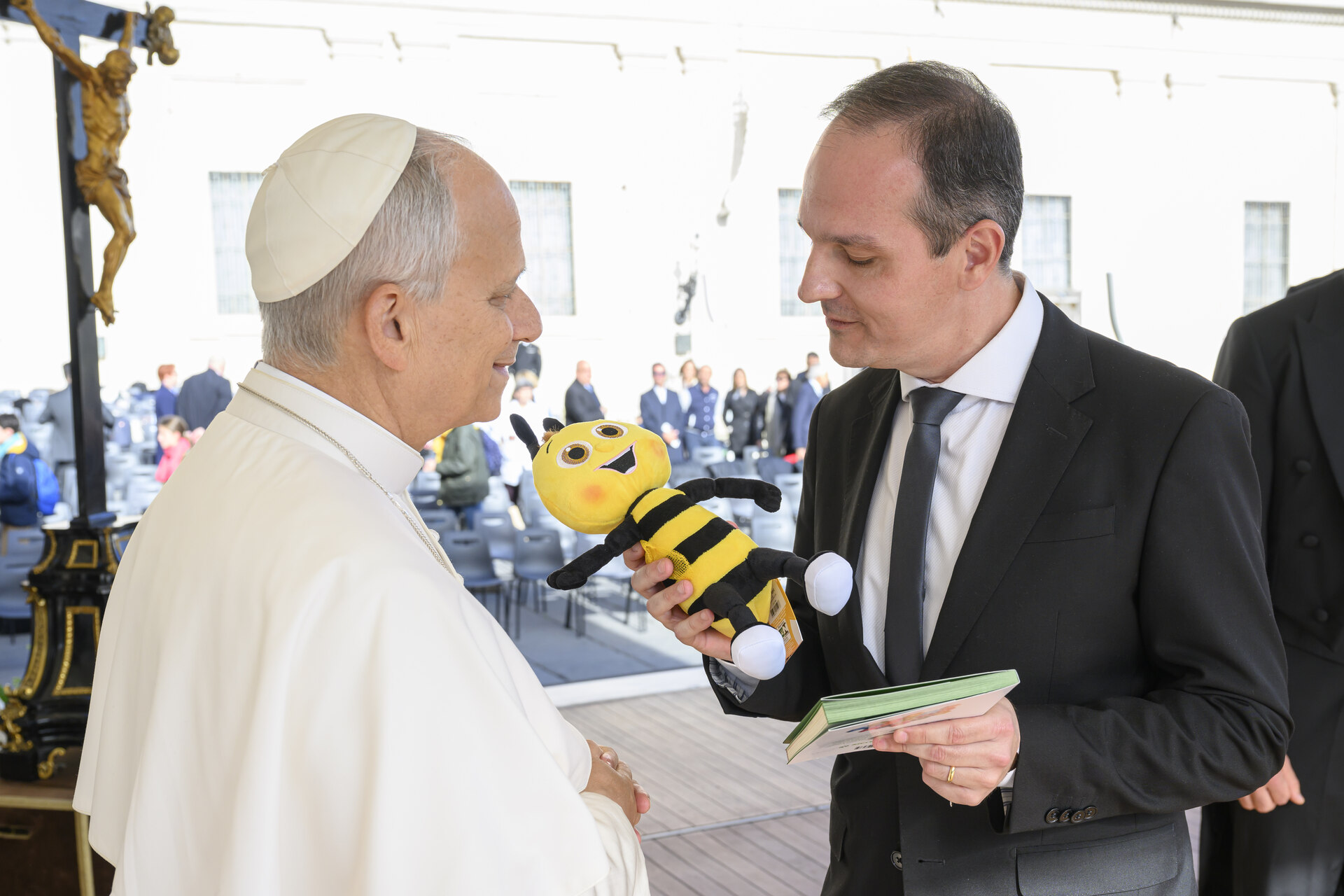 Sicredi apresenta ao Papa resultados do Programa A União Faz a Vida