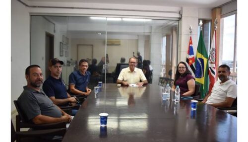 Prefeitura de Adamantina assina termo de permissão de uso para TV Tem