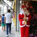 Com Natal e injeção de 13º, varejo paulista terá maior faturamento mensal da história, diz FecomercioSP