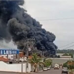 Incêndio atinge área externa de empresa no Distrito Valentim Gatti, em Adamantina