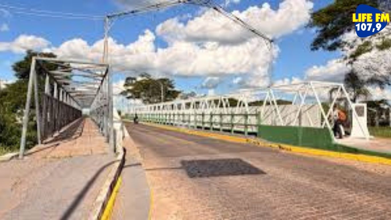 Prefeitura inicia recuperação da segunda passarela do viaduto da Rua Joaquim Nabuco em Adamantina