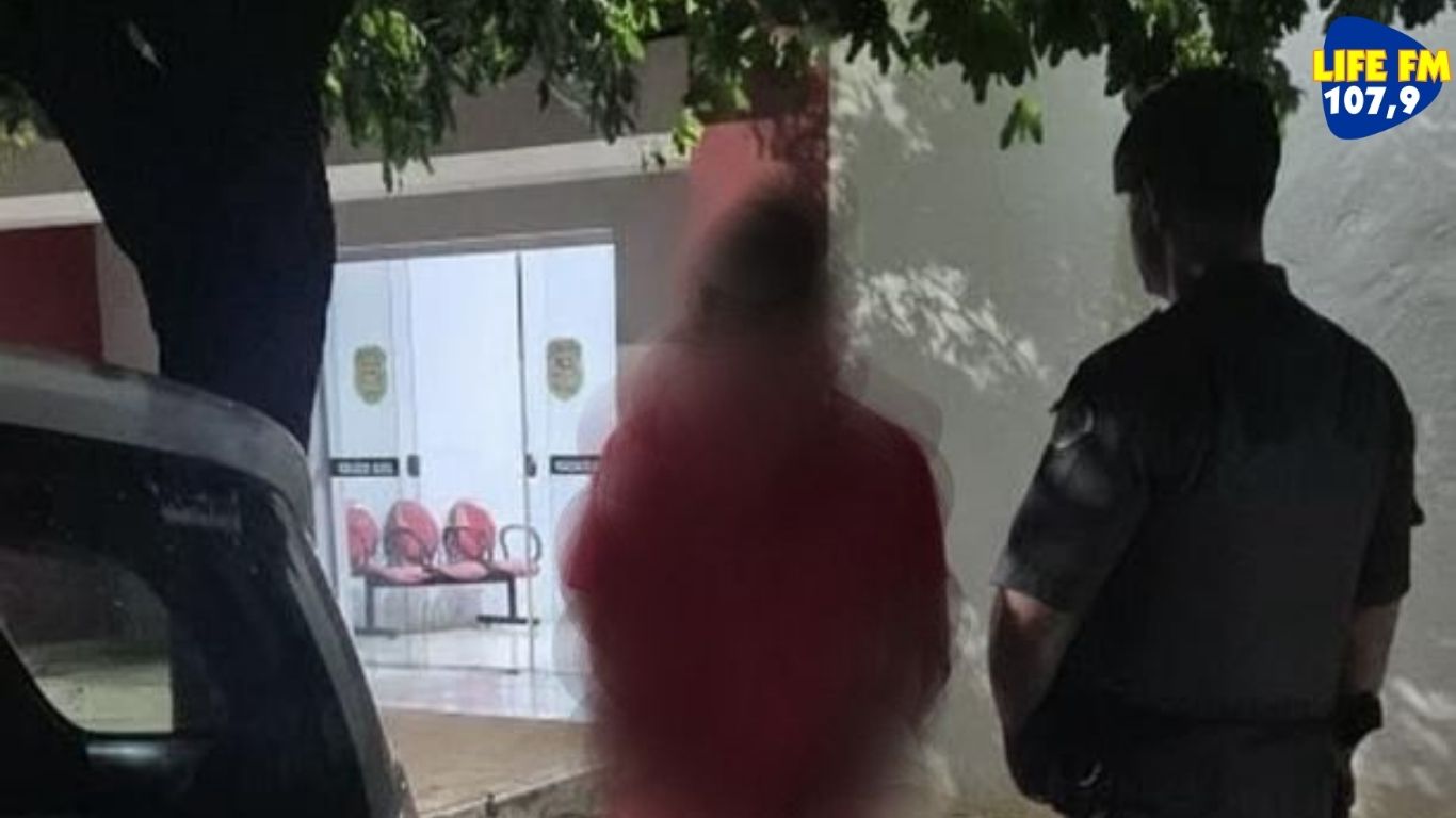 POLÍCIA MILITAR PRENDE INDIVÍDUO EM FLAGRANTE POR VIOLÊNCIA DOMÉSTICA EM ADAMANTINA