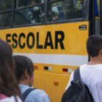 O transporte escolar destinado aos alunos da rede estadual de ensino segue regras específicas estabelecidas pela Secretaria de Educação do Estado de São Paulo.