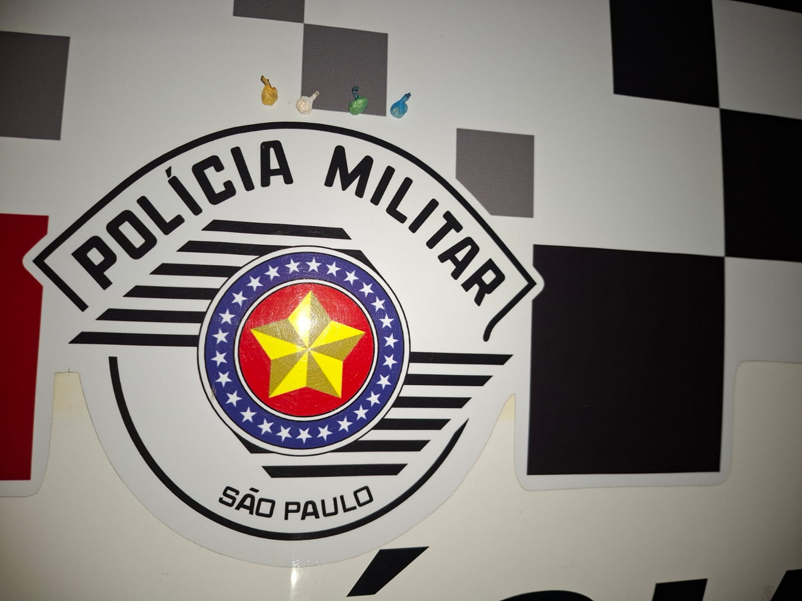 Polícia Militar apreende porções de droga durante patrulhamento em Osvaldo Cruz
