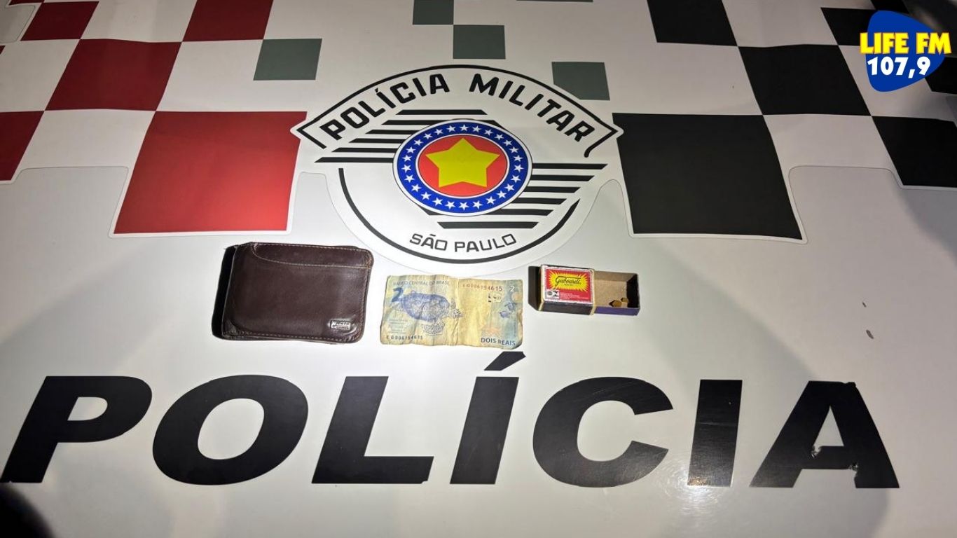 POLÍCIA MILITAR EM MENOS DE 50 MINUTOS EM ADAMANTINA PRENDE HOMEM QUE PRATICOU ROUBO CONTRA O TIO, NÃO O RECONHECENDO DURANTE O CRIME.